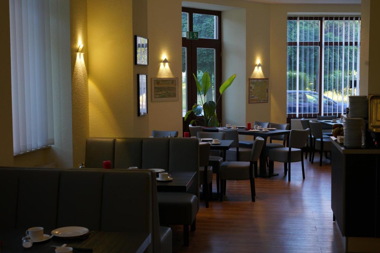 Gaestehaus Lisakowski Pension Am Brautwiesenpark Görlitz Eksteriør billede